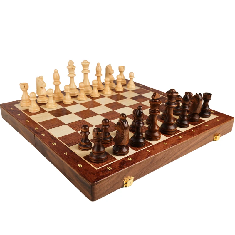 Schaakspel Hoogwaardige houten - Board Game Yearbook recensie en prijs
