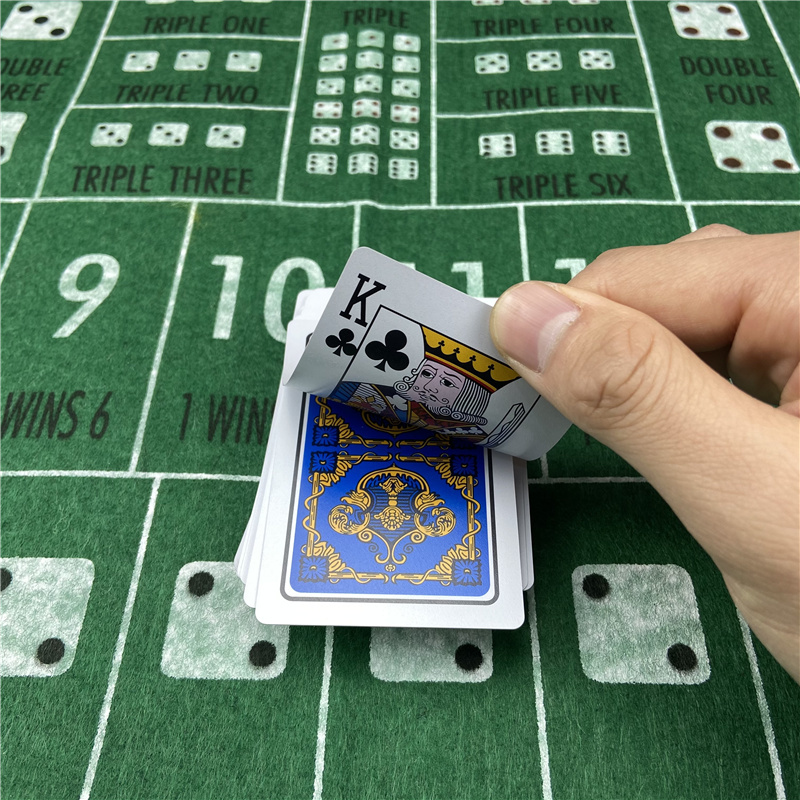 Nieuwe 2 Stuks Speelkaarten Pl - Board Game Yearbook recensie en prijs