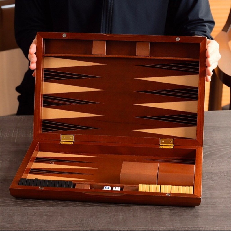 Massief houten backgammon 11-1 - Board Game Yearbook recensie en prijs