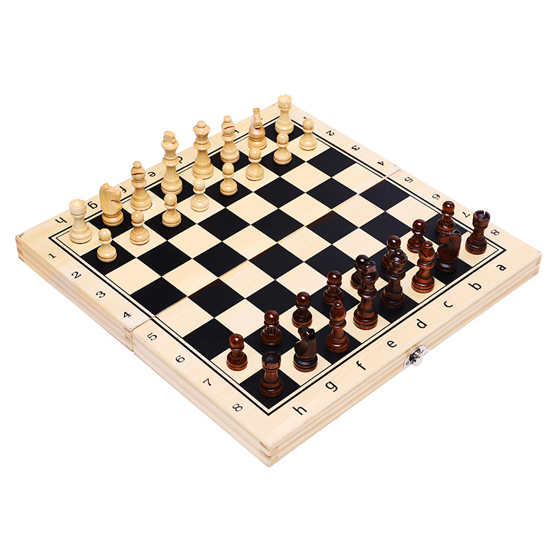 Schaakbord Drie-in-1 houten da - Board Game Yearbook recensie en prijs