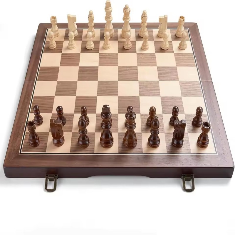 Houten magnetisch schaakspel v - Board Game Yearbook recensie en prijs